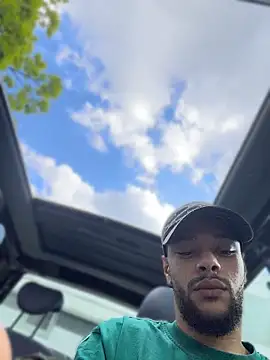 Lionayowe online show from 04/14/26, 02:01