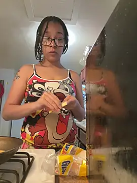Alliejay online show from 05/05/26, 10:07