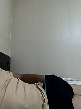 Snapshot of Mahmut_34_34_ chatting on 10/11/25, 11:53 Mahmut 34 34 online show from 10/11/25, 11:53