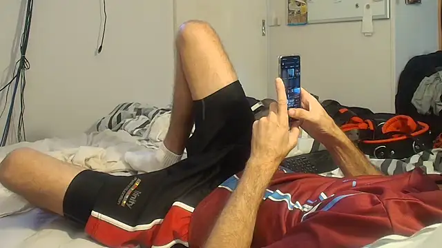 midnight0069 online show from 12/21/24, 10:08