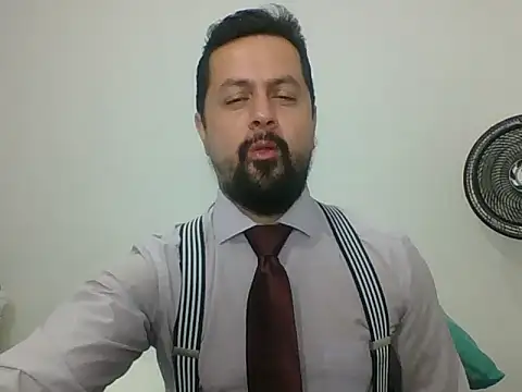 Snapshot of TRIISTAN_KING10 chatting on 12/03/24, 02:16 TRIISTAN KING10 online show from 12/03/24, 02:16