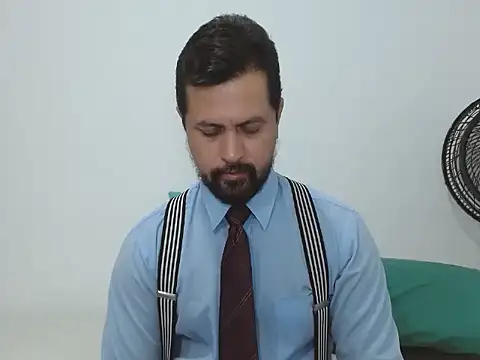 Snapshot of TRIISTAN_KING10 chatting on 12/10/24, 07:54 TRIISTAN KING10 online show from 12/10/24, 07:54