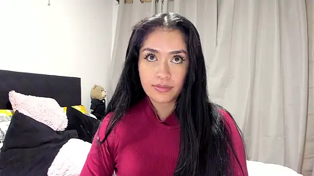 Aura Owl online show from 04/18/26, 05:55