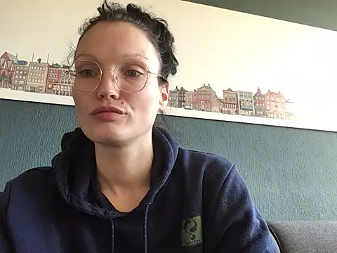 denisestar10 online show from 01/02/25, 09:33