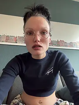 denisestar10 online show from 01/14/25, 07:53