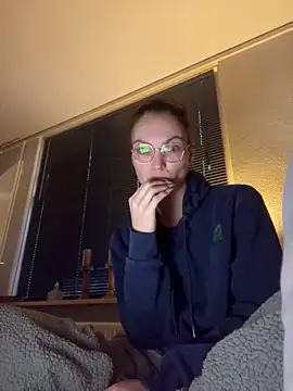 denisestar10 online show from 01/26/25, 07:21