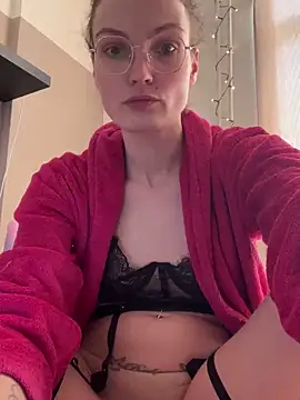 denisestar10 online show from 01/26/25, 12:11