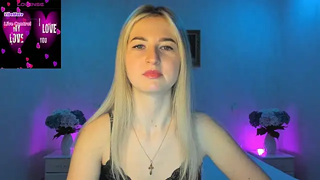 AnnaCarrera online show from 02/18/25, 05:31