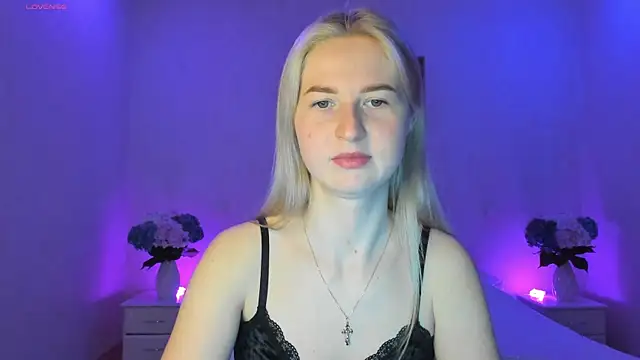 AnnaCarrera online show from 03/14/25, 09:32