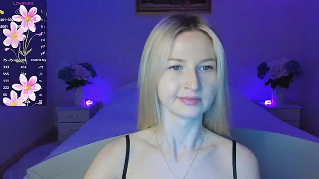 AnnaCarrera online show from 12/14/25, 08:13