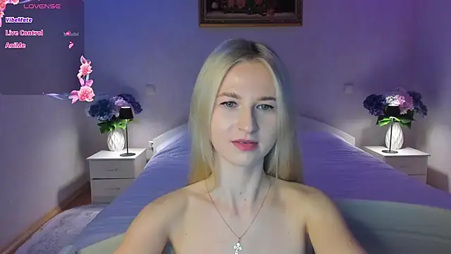 AnnaCarrera online show from 04/30/26, 08:57