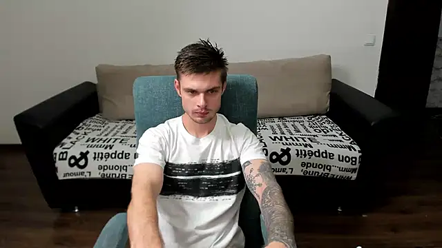 Snapshot of maks_wolfis chatting on 12/18/24, 03:47 maks wolfis online show from 12/18/24, 03:47