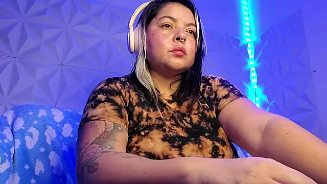 Satyn doll online show from 12/04/24, 11:46