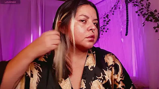 Satyn doll online show from 01/06/25, 12:37