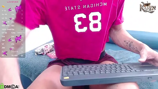 karen sofia  online show from 11/09/25, 07:23