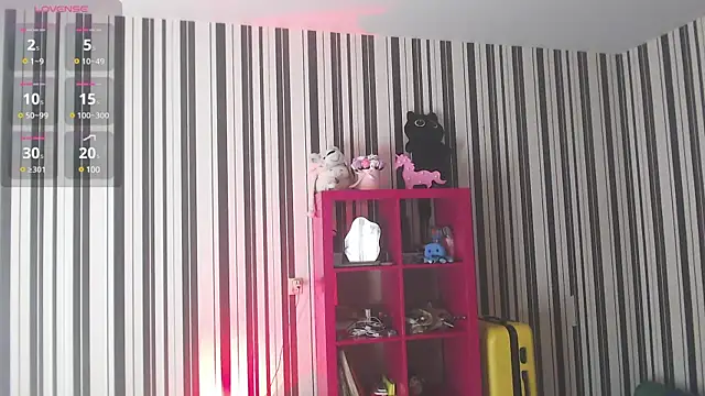  Hanna Moon  online show from 12/26/24, 08:39