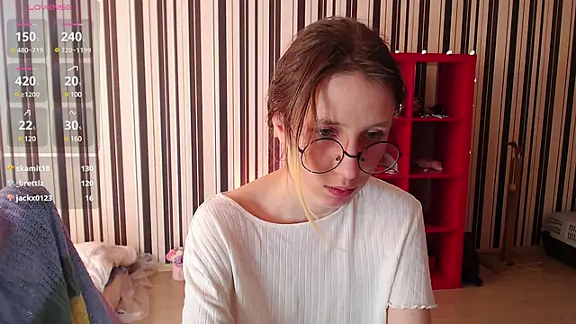  Hanna Moon  online show from 02/16/25, 10:54