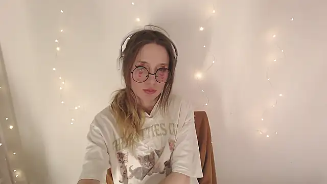  Hanna Moon  online show from 02/01/26, 03:54