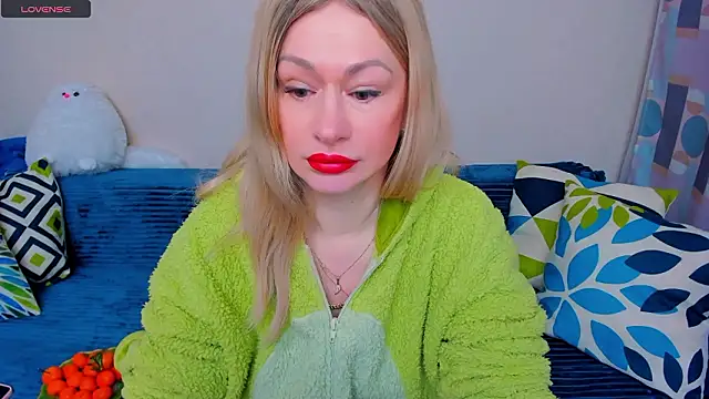 EllenMoore online show from 03/14/26, 03:23