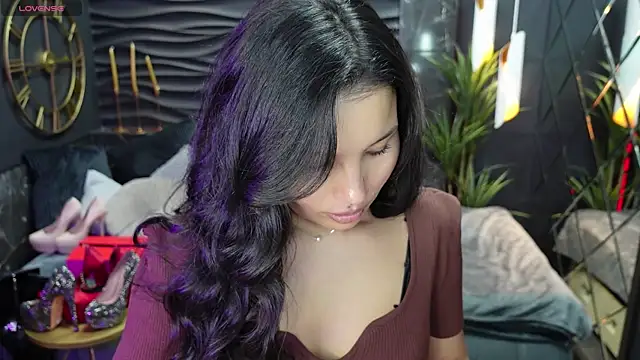 ErikaSoft online show from 02/04/25, 01:38