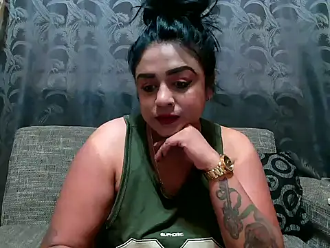 indianishkq7 online show from 01/04/25, 03:28