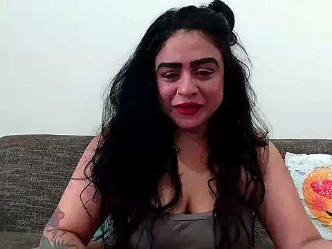 indianishkq7 online show from 11/21/25, 07:51