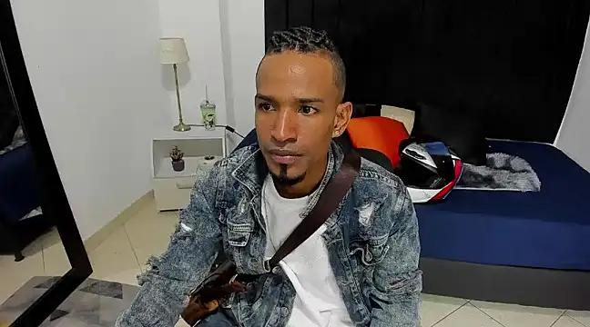 anhtony wayans online show from 12/14/24, 08:29