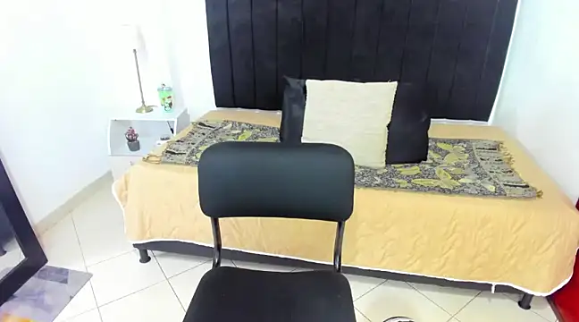 anhtony wayans online show from 01/06/25, 11:42