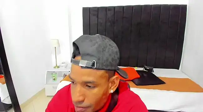 anhtony wayans online show from 01/25/25, 08:10