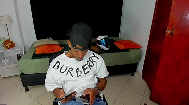 anhtony wayans online show from 03/08/25, 03:06