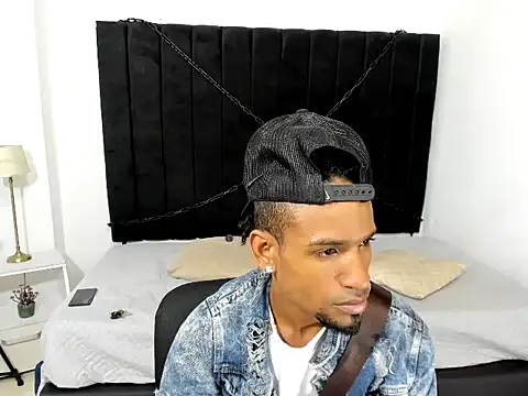 anhtony wayans online show from 09/12/25, 12:00