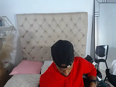 anhtony wayans online show from 09/25/25, 11:19