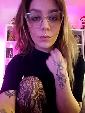 Snapshot of LilyOrion chatting on 03/01/26, 01:51 LilyOrion online show from 03/01/26, 01:51