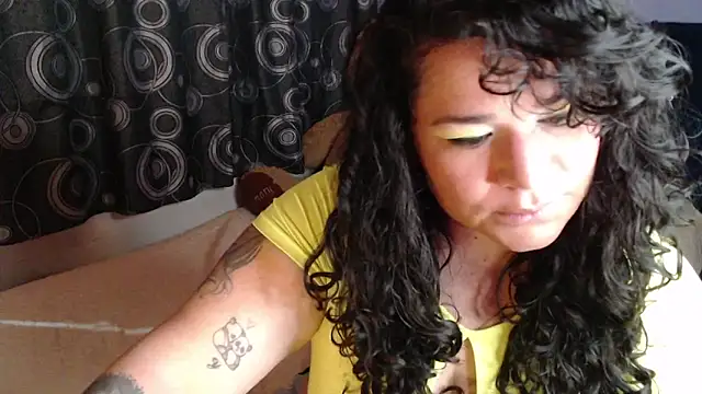 ANGELIQUE KLANE online show from 05/13/26, 07:55