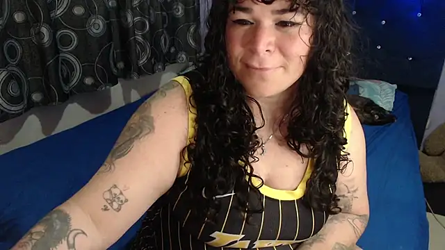 ANGELIQUE KLANE online show from 07/02/26, 08:37