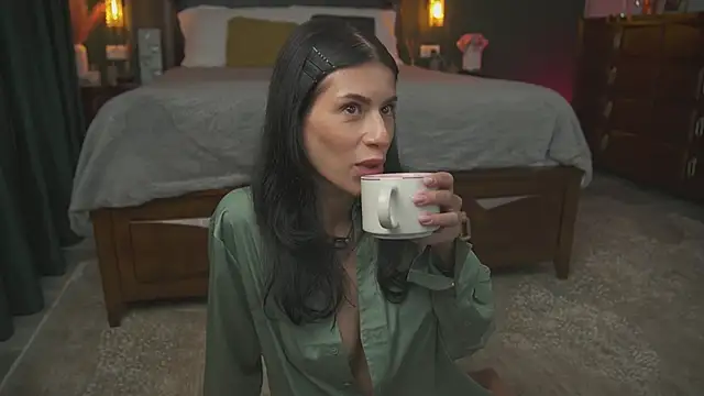 AlyonaX online show from 09/27/25, 07:19