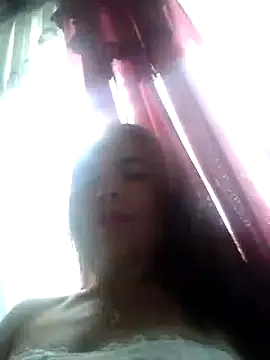 Snapshot of mari657 chatting on 03/08/25, 09:18 mari657 online show from 03/08/25, 09:18