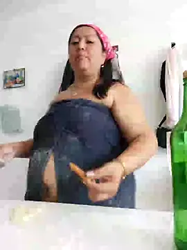 Brenda Berck  online show from 03/08/25, 03:45