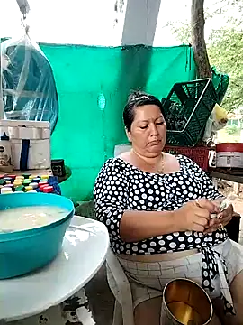 Brenda Berck  online show from 03/04/26, 01:50