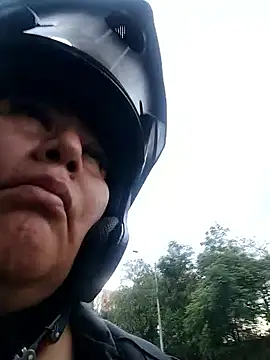 Brenda Berck  online show from 04/08/26, 09:59