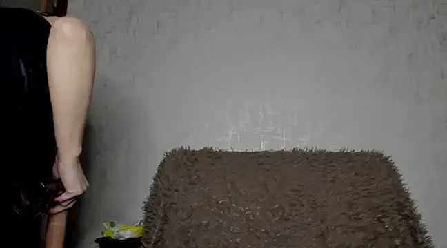 MissGulia online show from 02/12/25, 12:37