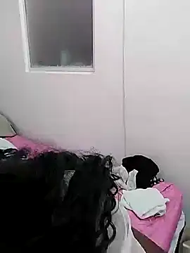 kirajohnson online show from 09/11/25, 07:58