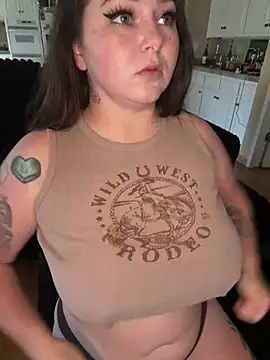 Kira tattoo online show from 05/22/26, 04:23