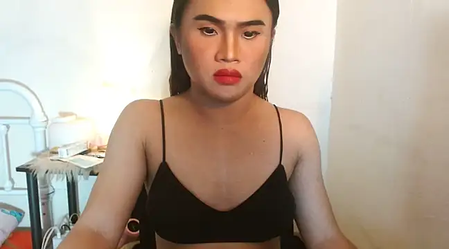 Snapshot of JustineBIGCUM chatting on 12/27/24, 07:18 JustineBIGCUM online show from 12/27/24, 07:18