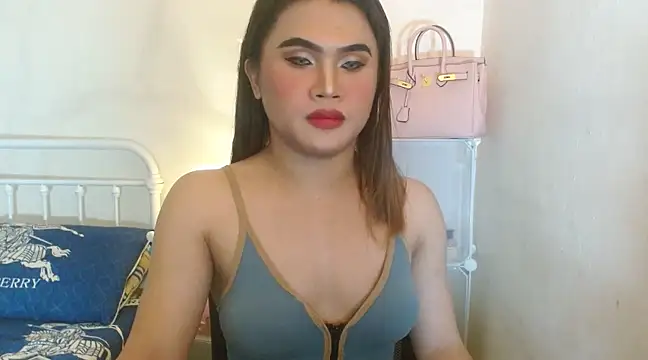 Snapshot of JustineBIGCUM chatting on 03/10/25, 08:26 JustineBIGCUM online show from 03/10/25, 08:26