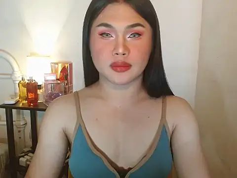 Snapshot of JustineBIGCUM chatting on 10/07/25, 08:33 JustineBIGCUM online show from 10/07/25, 08:33