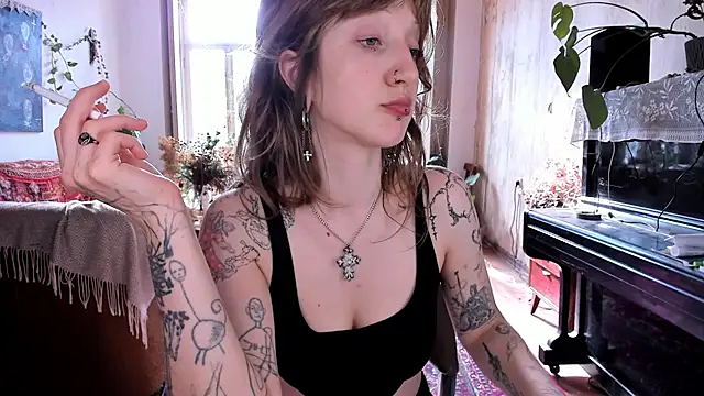 Miranda2 0 online show from 01/14/25, 08:20