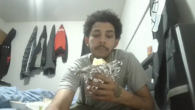 bigdickjojo69 online show from 04/15/26, 02:29