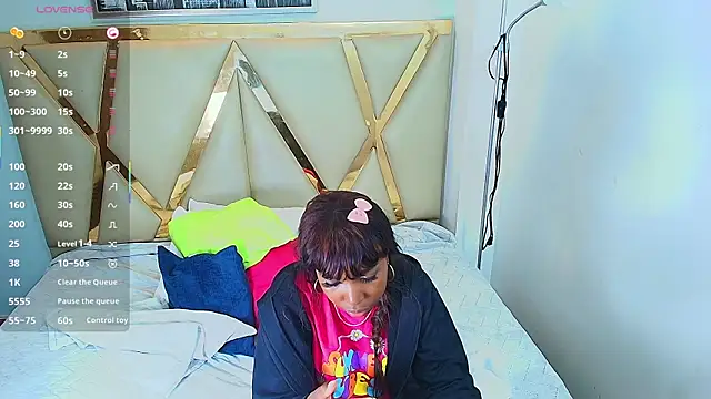 Snapshot of myblackdoope chatting on 03/04/25, 12:44 myblackdoope online show from 03/04/25, 12:44