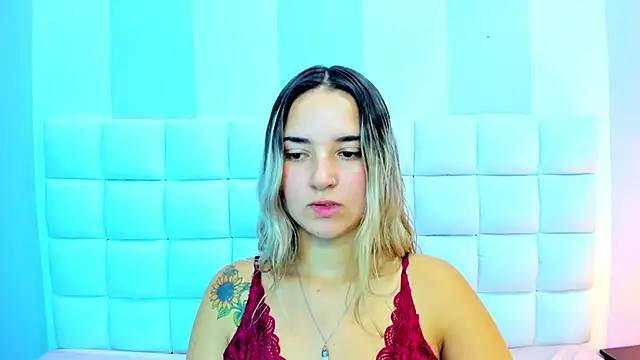 teresasroom  online show from 02/13/25, 03:35